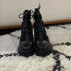 Elegant Black Lace-Up Women's Boots